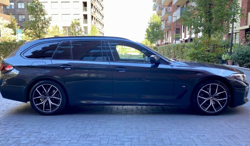 BMW 520d TOURING M SPORT full